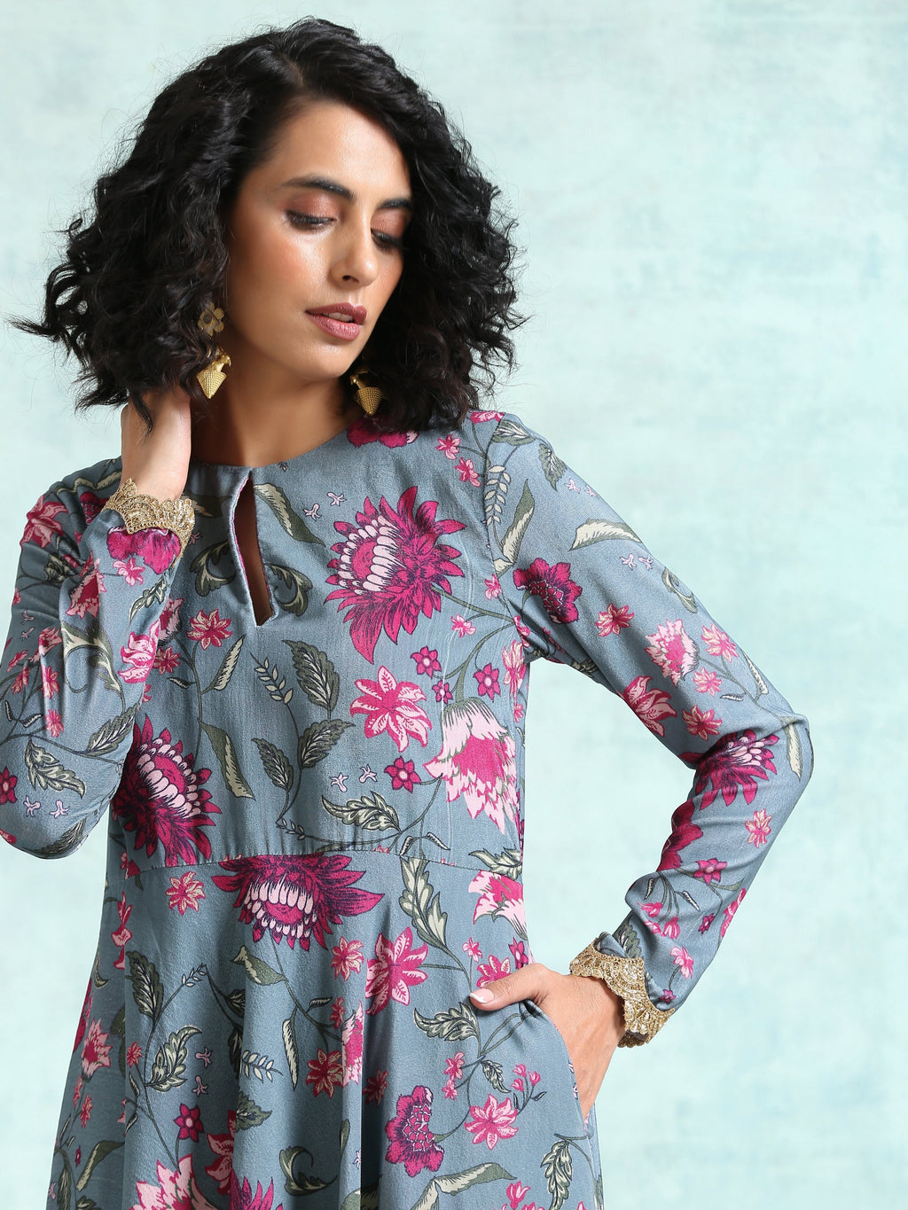 trueBrowns Grey Printed Velvet Anarkali Kurta