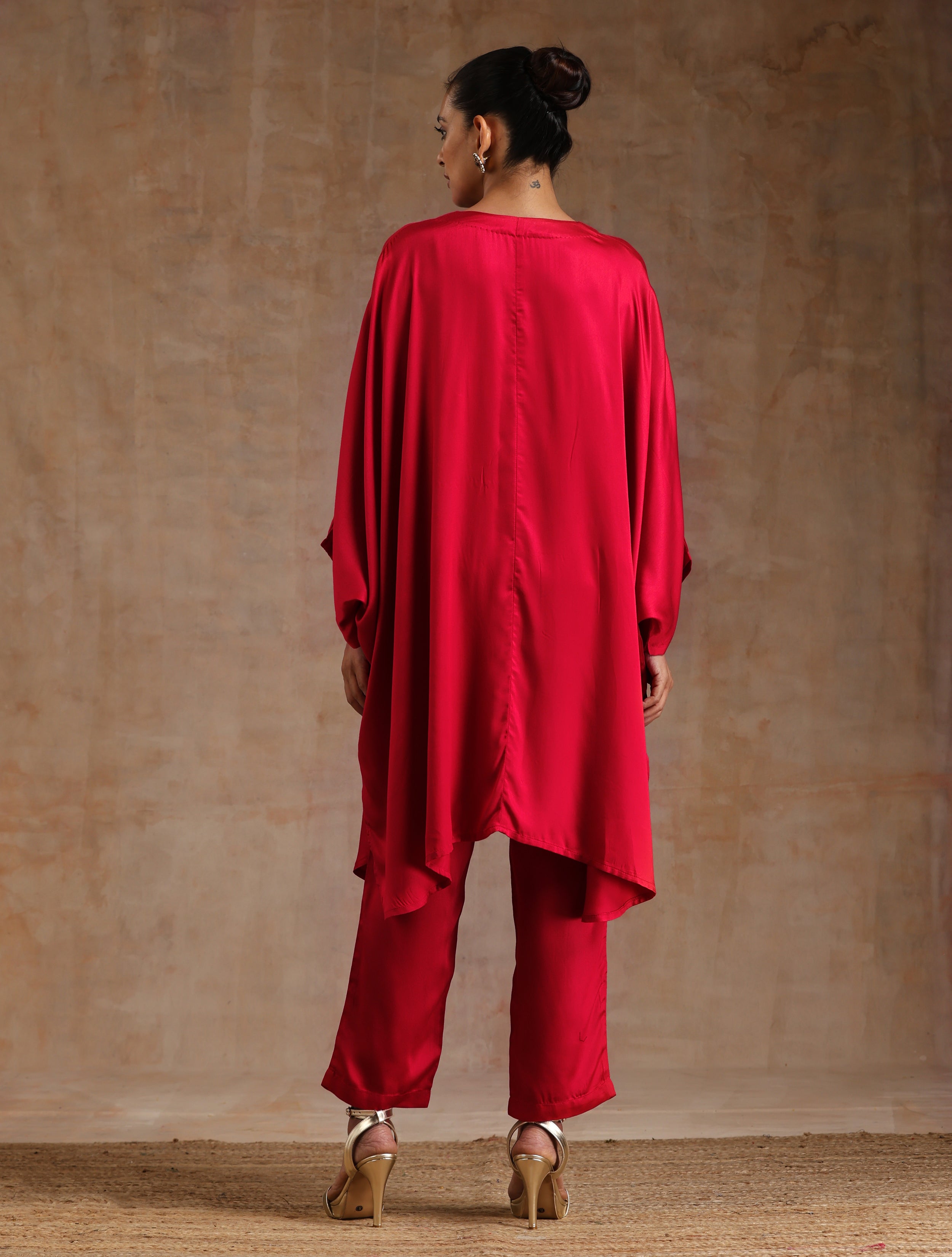 trueBrowns Red Modal Satin Oversized Round Co-Ord Set