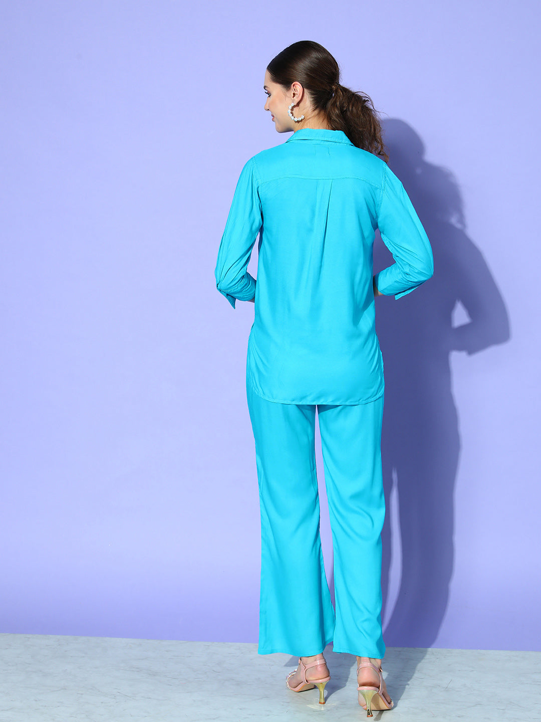 InWeave Women's Aqua Blue Coord Set With Solid Peach Crop Top