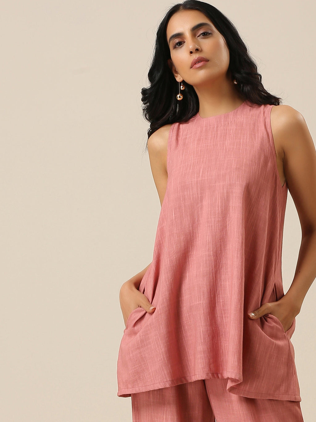 trueBrowns Light Mauve Slub Textured Sleeveless Short Co-Ord Set