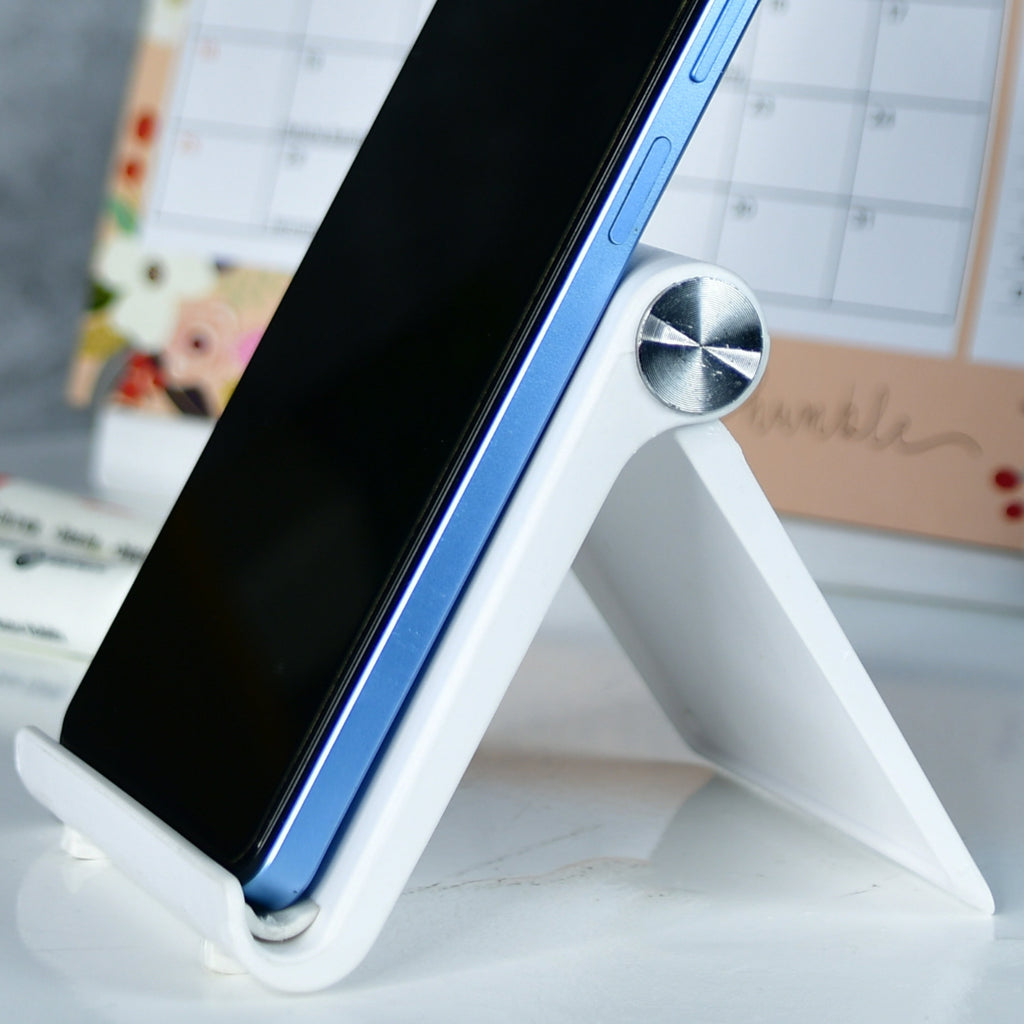 Sowpeace Trendy Adjustable Silver Tablet Stand with White Hinges