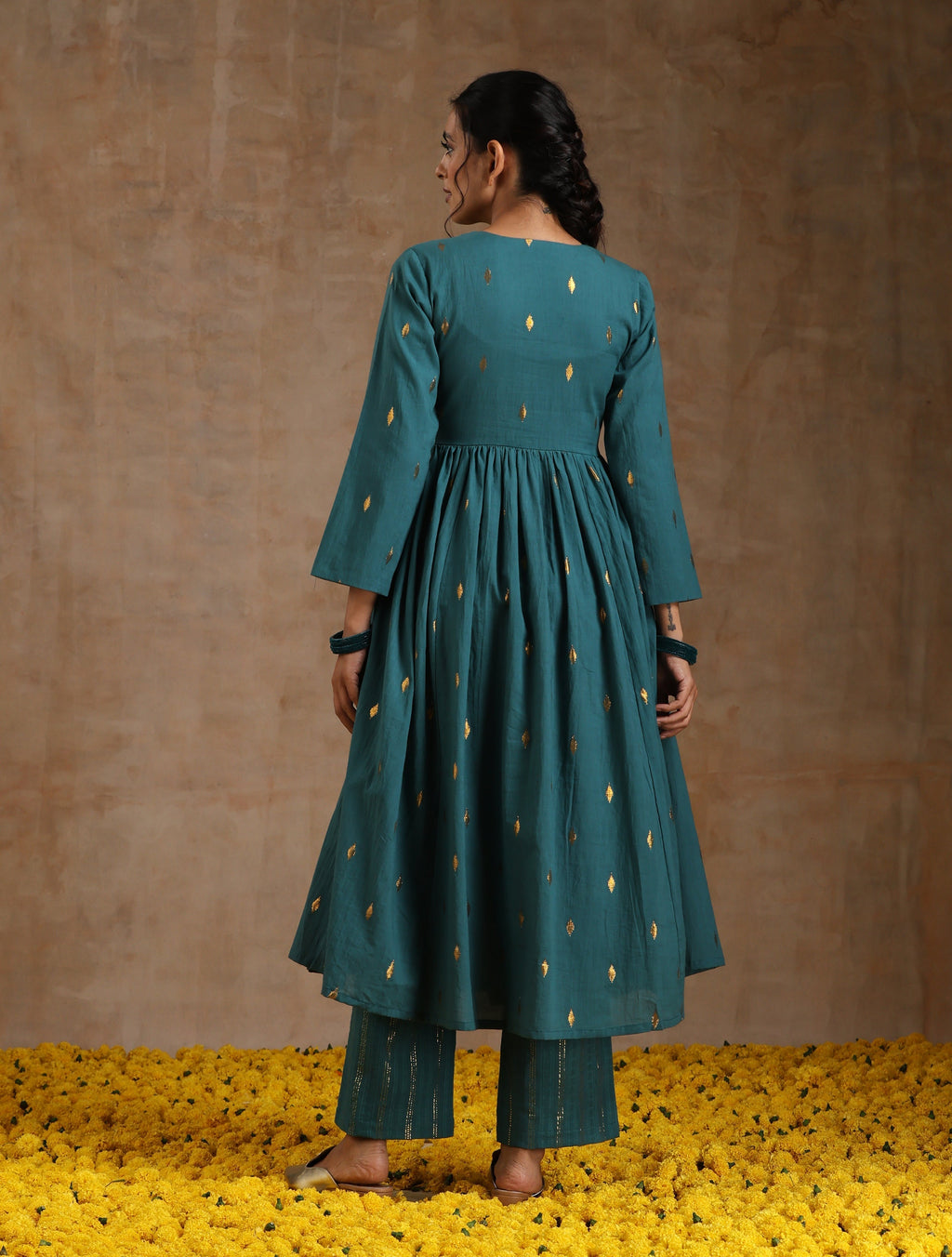 trueBrowns Deep Sea Gold Cotton Kalidar Kurta Set