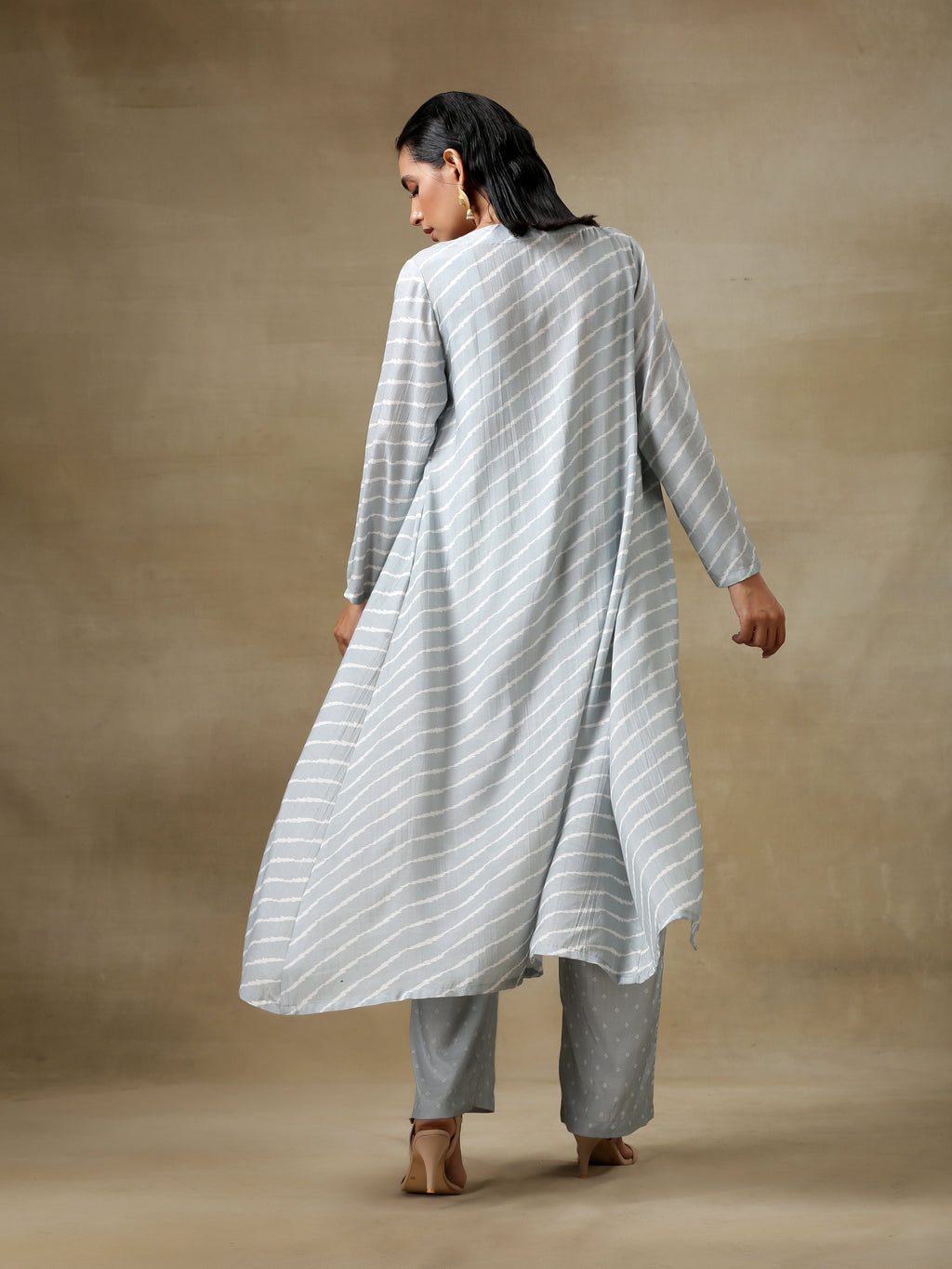 trueBrowns Grey Bandhani Printed Silk Overlay Jacket Blouse Pant Set
