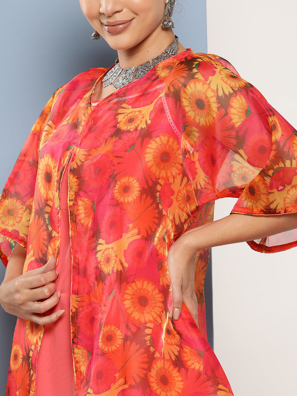 InWeave Women's Peach Cr Strappy Set With Peach Yellow Floral Cape