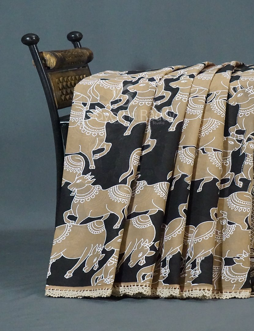 Black And Khaki Combo Colour Pichwai Print Crocia Mulmul Cotton Saree By Gayathri Reddy Designer Studio
