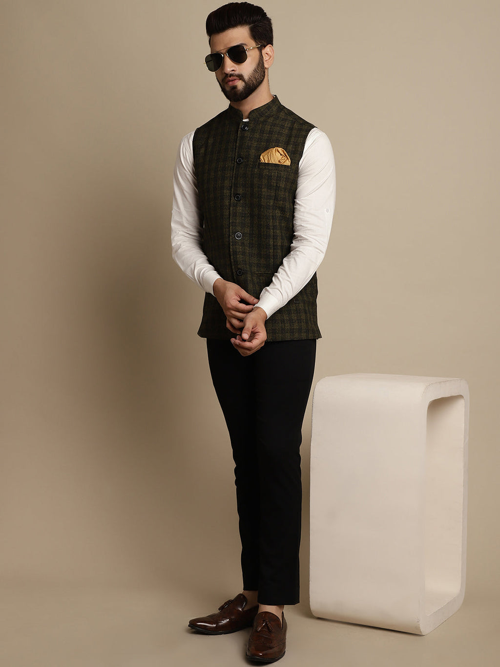 Even Apparels Men's Multi Mandarin Collar Waistcoat
