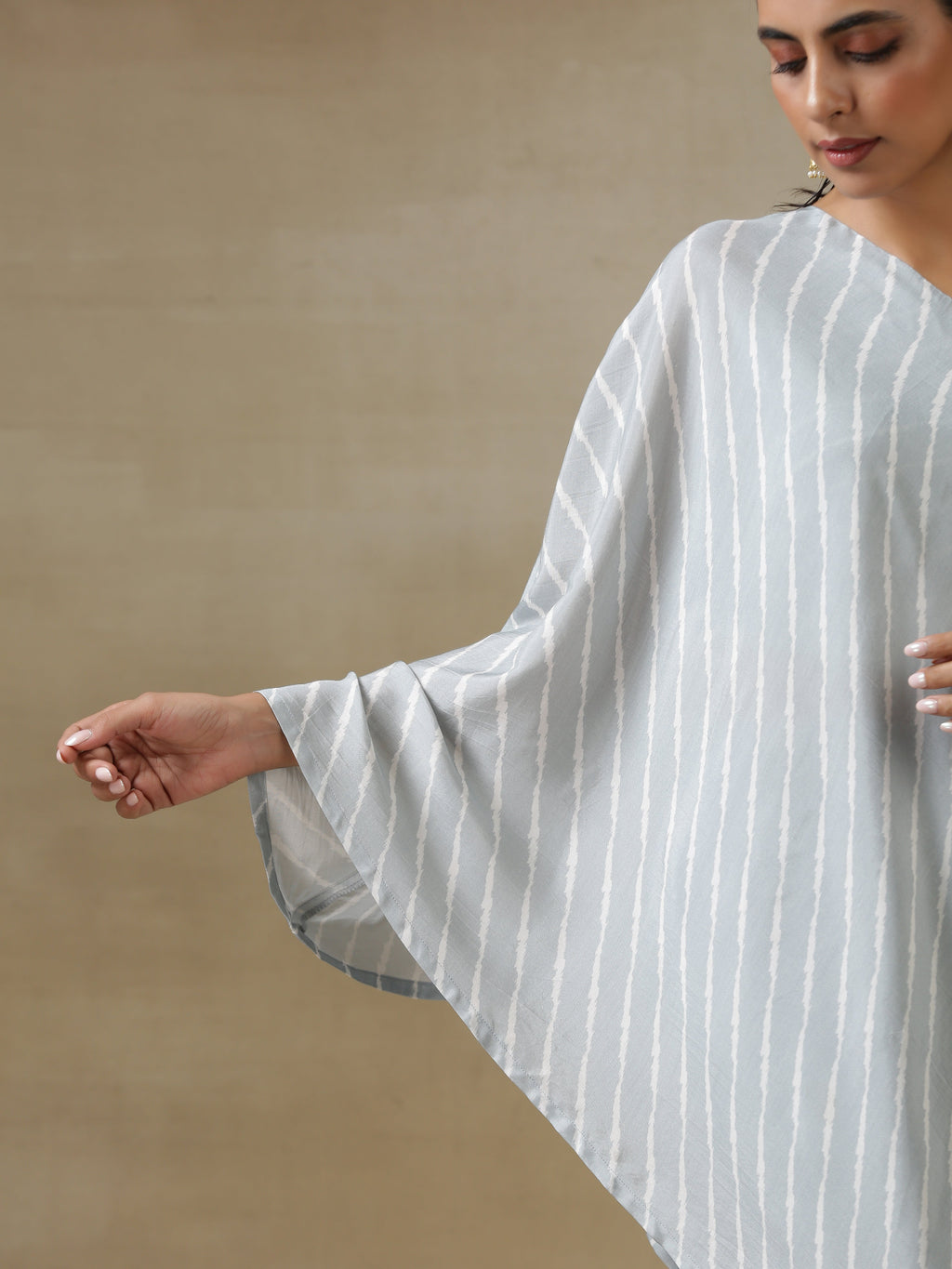 trueBrowns Grey Bandhani Printed Silk One-Shoulder Kurta Pant Set