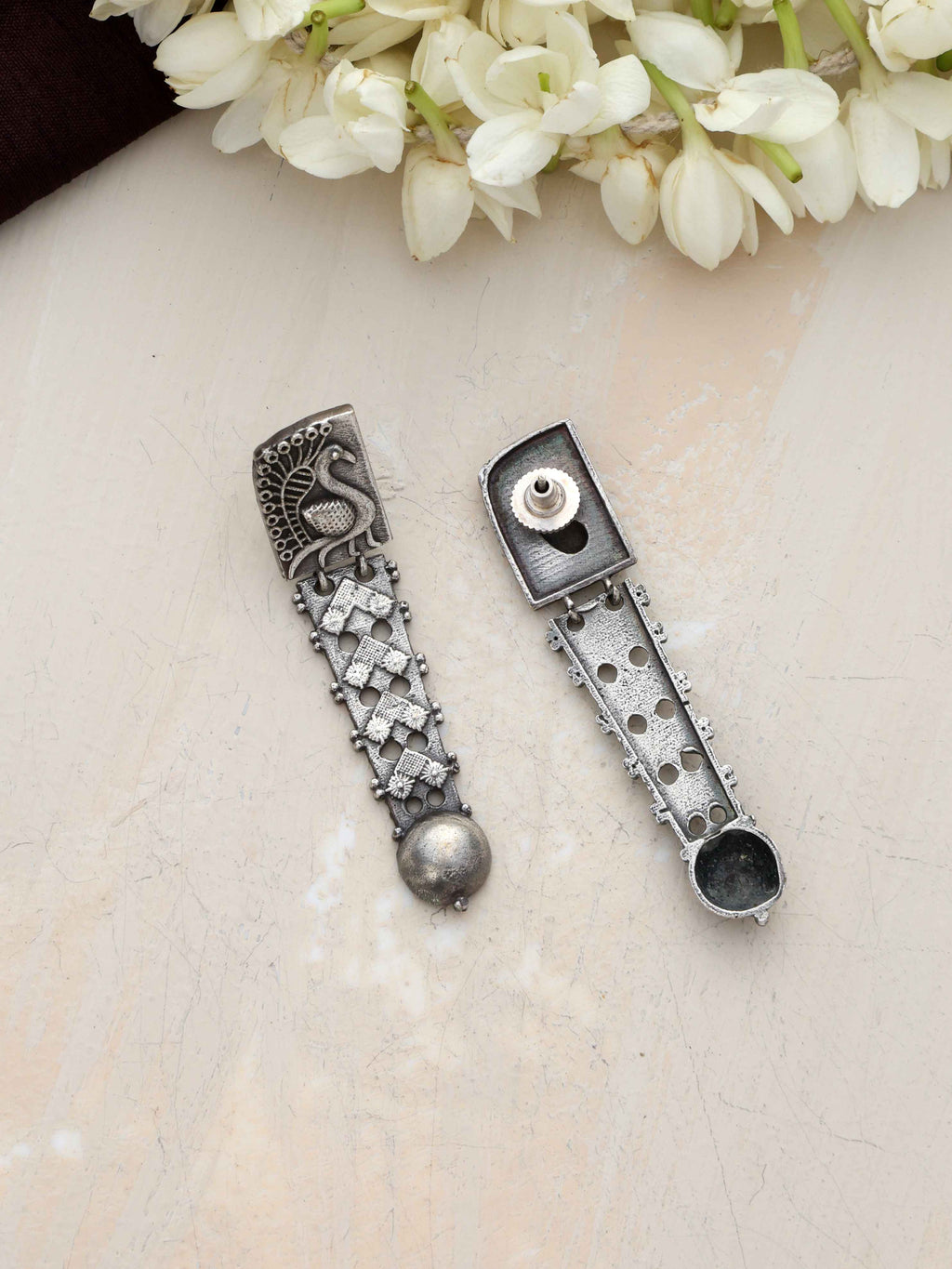 trueBrowns Silver Tone Flamingo Dangle Earrings