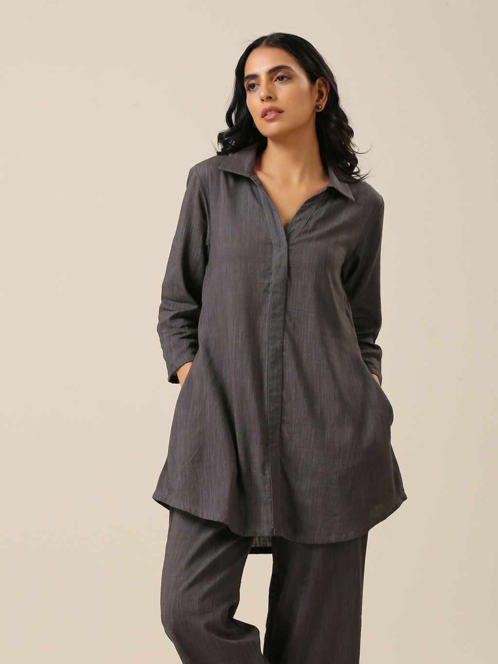 trueBrowns Slate Grey Slub Texture Collar Short Co-Ord Set