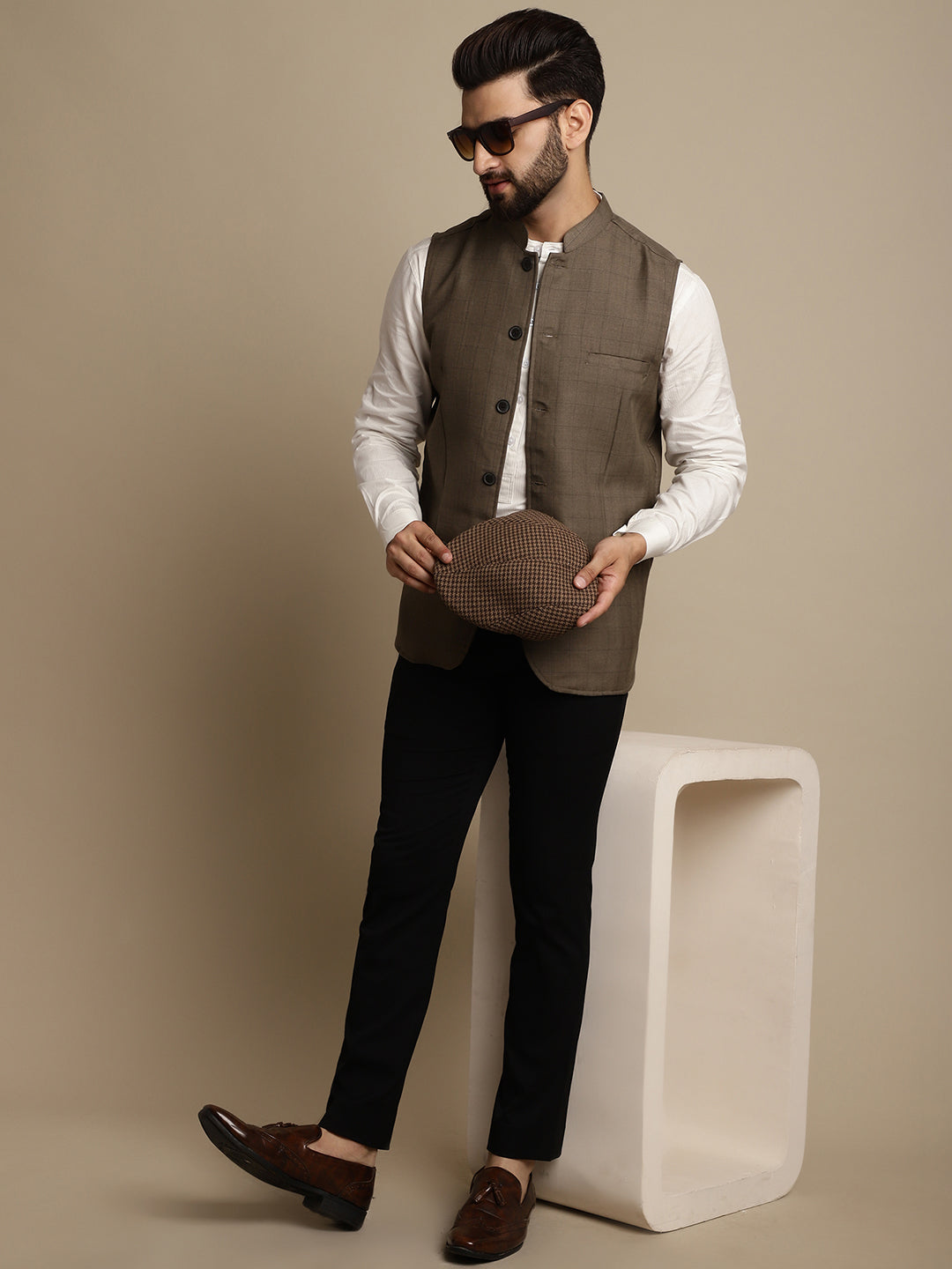 Even Apparels Men's Brown Mandarin Collar Waistcoat