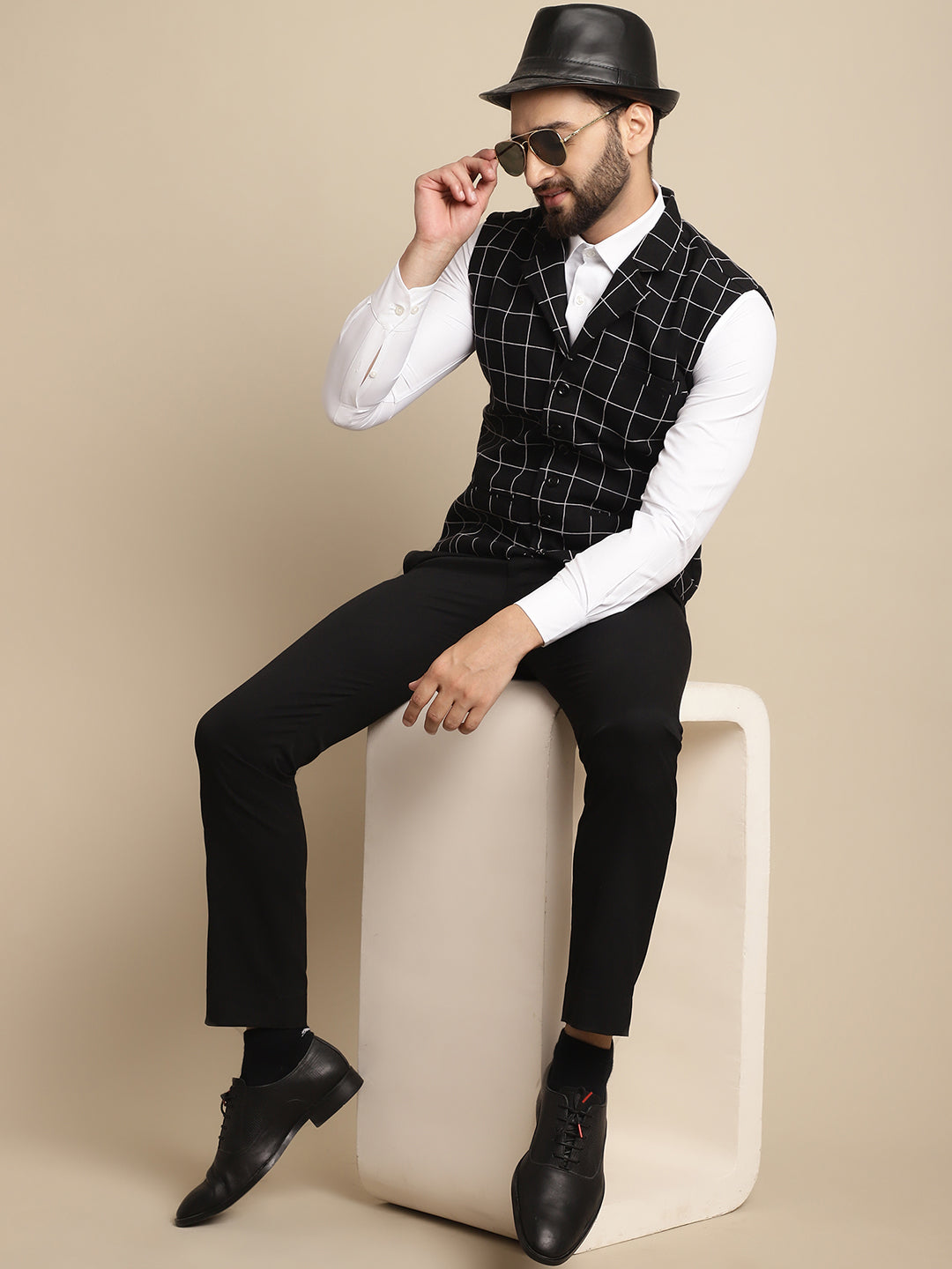Even Apparels Men's Black Wool Waistcoat with Notched Lapel