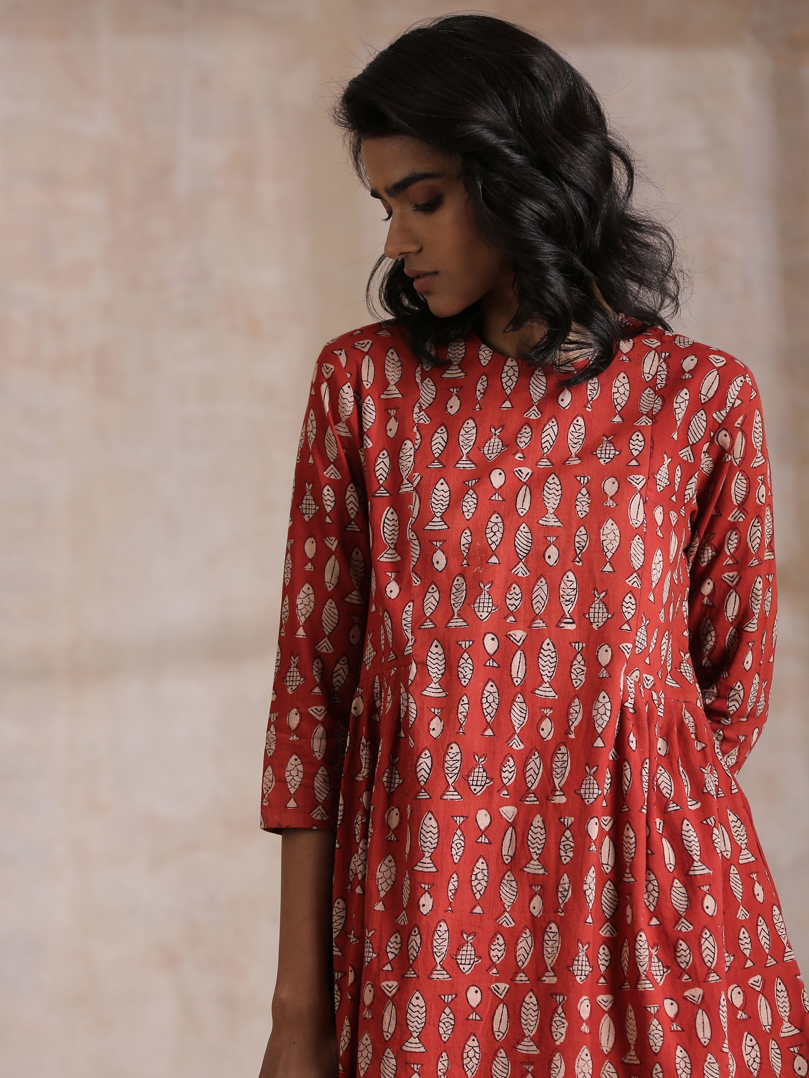 trueBrowns Rust Red Bagru Fish Print Cotton Gathers Co-Ord Set