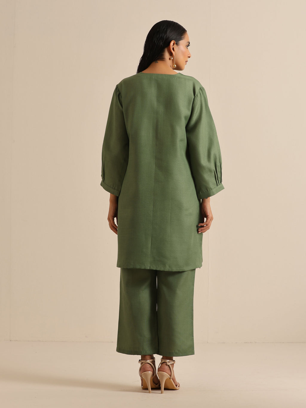 trueBrowns Olive Green Slub Relaxed Placket Co-Ord Set