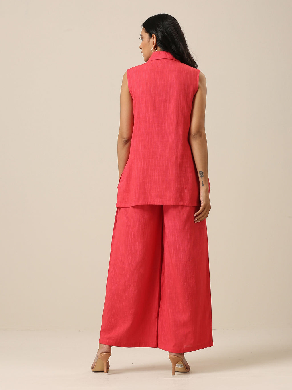 trueBrowns Bright Pink Slub Texture Sleevesless Jacket Pant Set