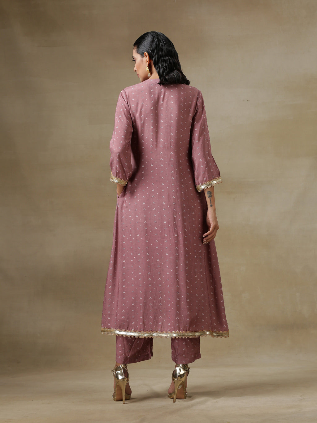 trueBrowns Dark Mauve Bandhani Printed Silk Front Slit Kurta Pant Set