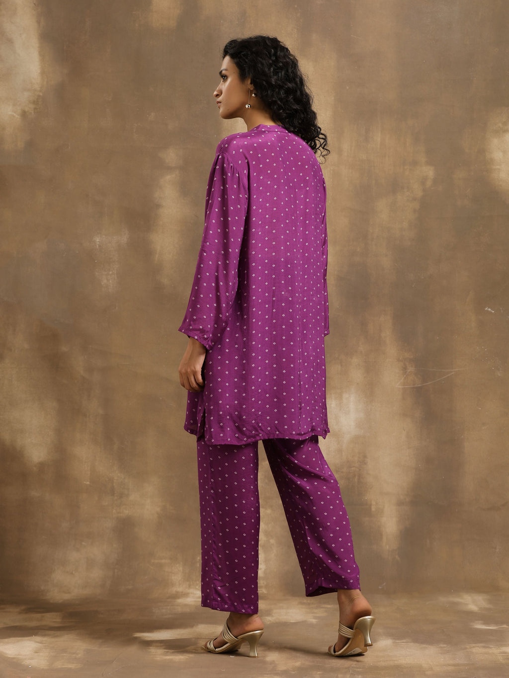 trueBrowns Purple Bandhani Printed Silk Co-Ord Set