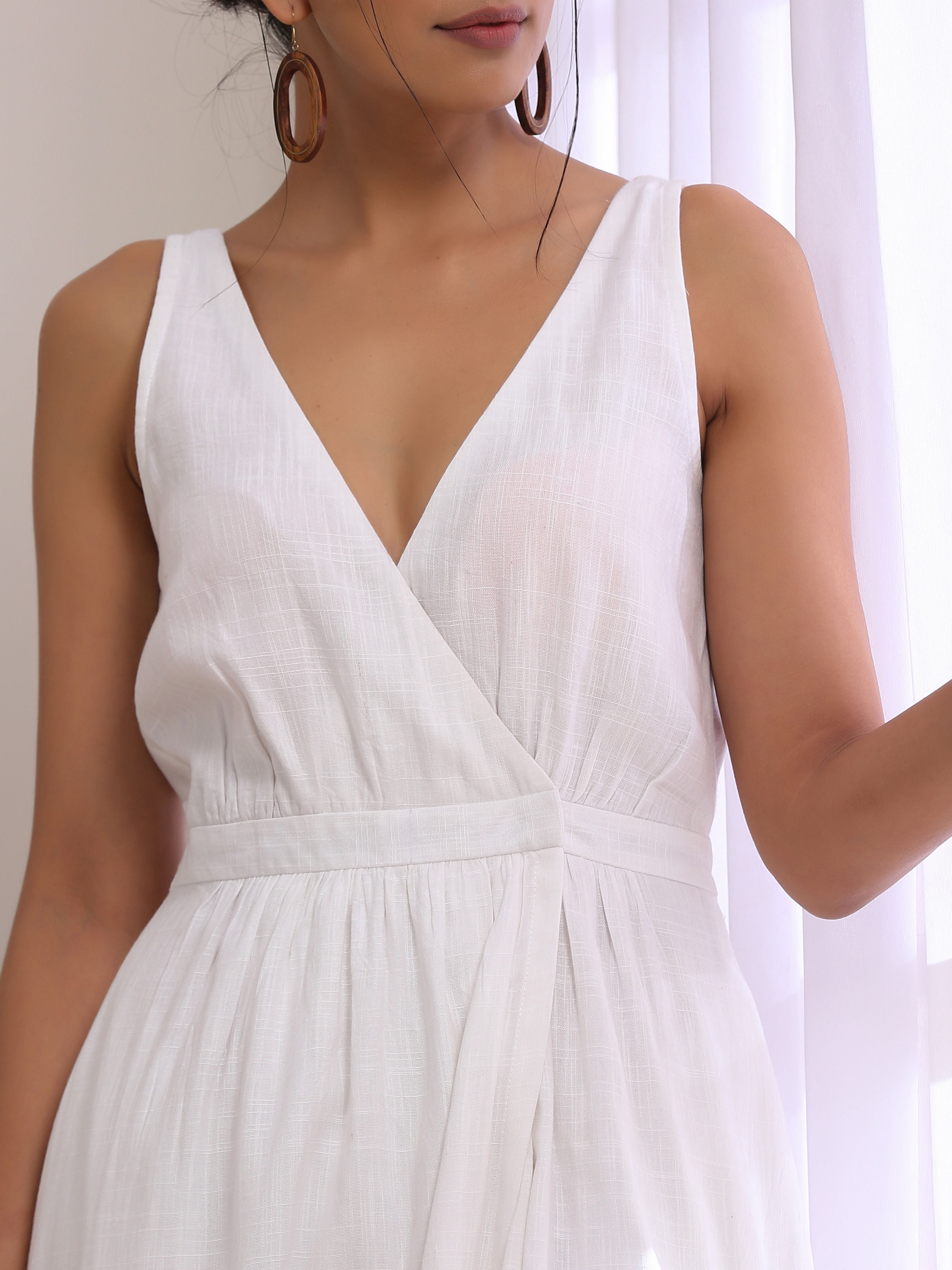 trueBrowns White Slub Texture Sleeveless Wrap Dress