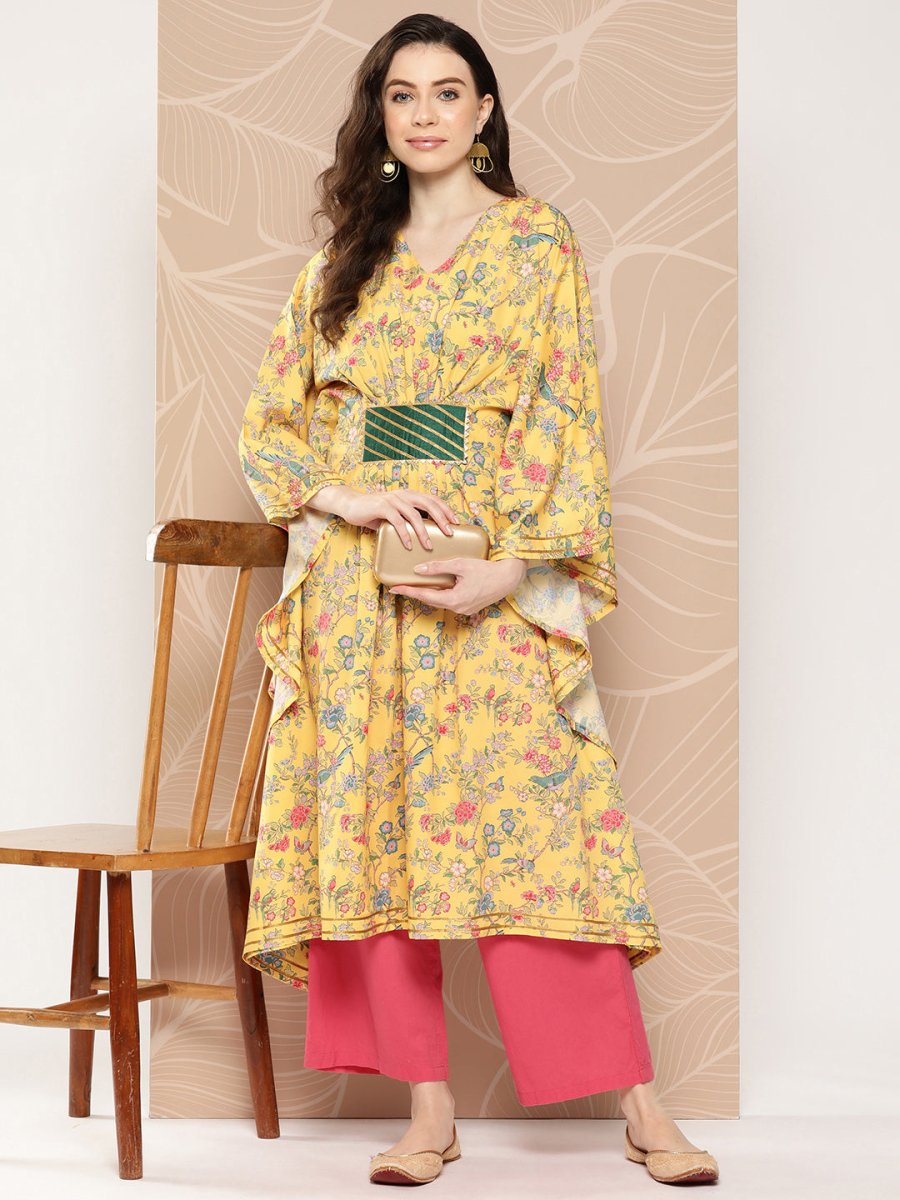 Ahalyaa Women Floral Printed Flared Sleeves Gotta Patti Floral Crepe Kaftan Kurta