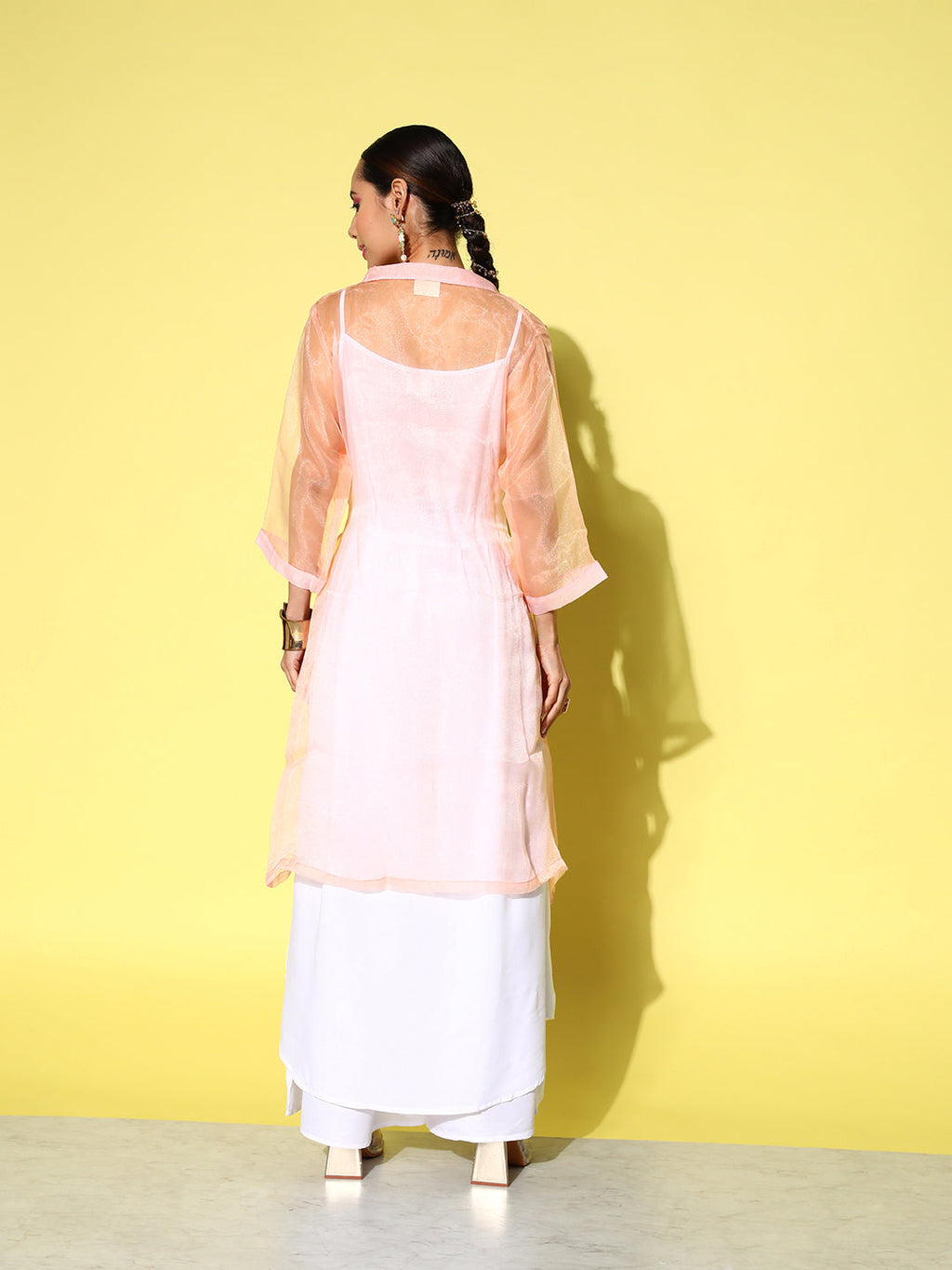 InWeave Women's Cream Strappy Kurta Set With Peach Organza Cape