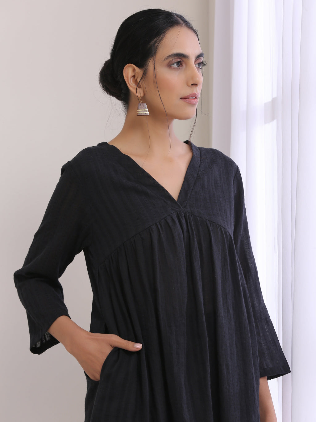 trueBrowns Black Dobby Flared Slit Kurta Pant Set