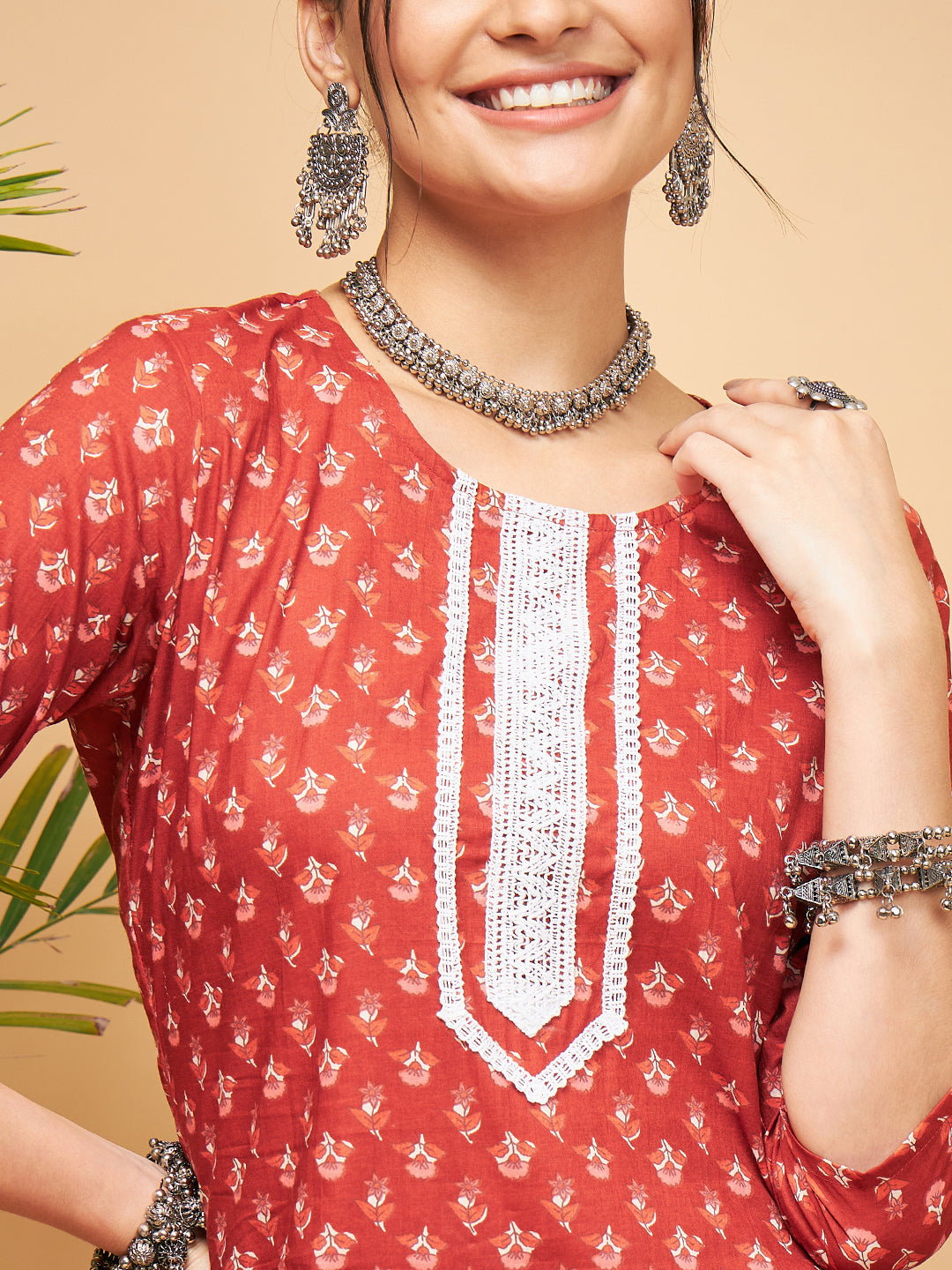 InWeave Women's Rust Small Floral Print Lace Straight Kurta