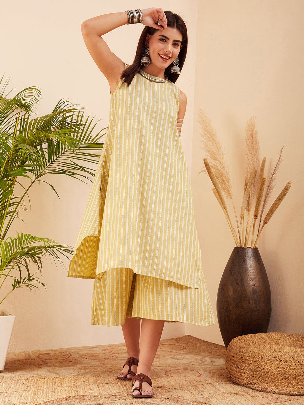 InWeave Women's Light Yellow Lurex Kantha Mandarin Neck Kurta Palazzo Set