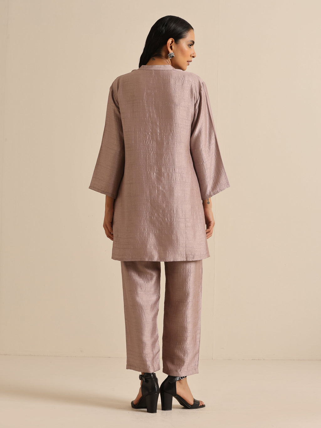 trueBrowns Grey Silk Texture Relaxed Co-Ord Set