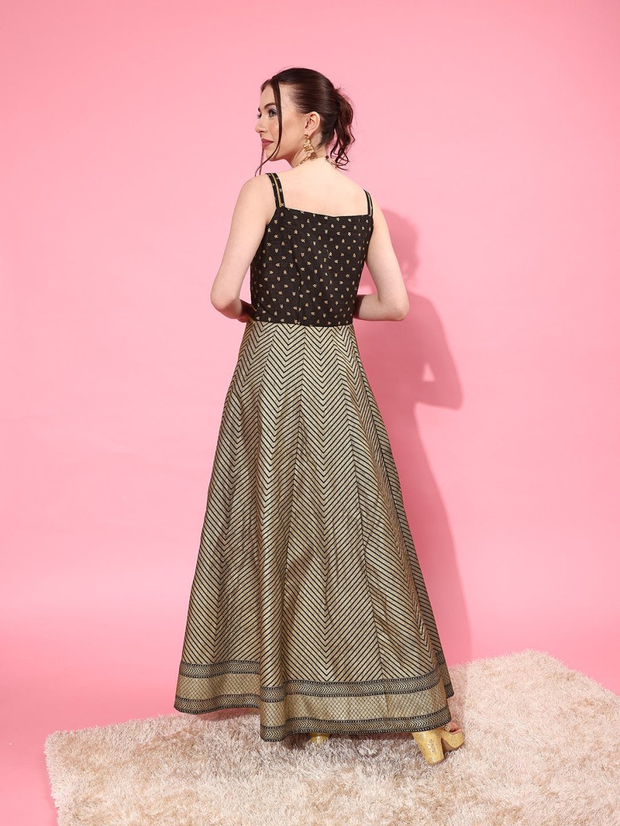 Ahalyaa Chevron Printed Maxi Ethnic Dress