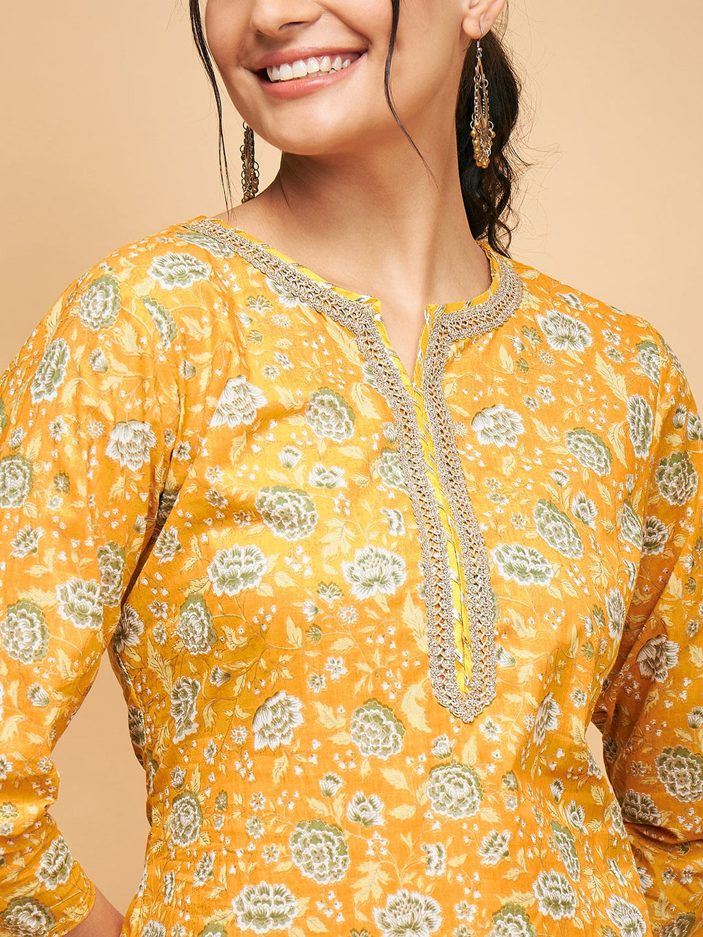 InWeave Women's Yellow Foil Print Gota Straight Kurta