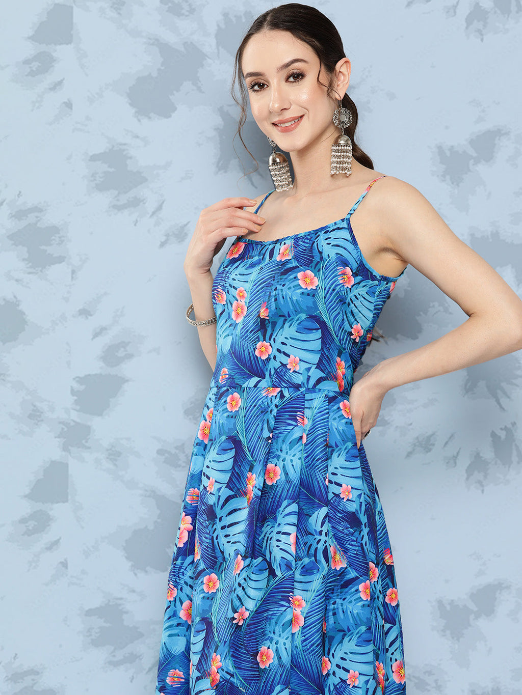 InWeave Women's Blue Pink Japanese Art Strappy Set