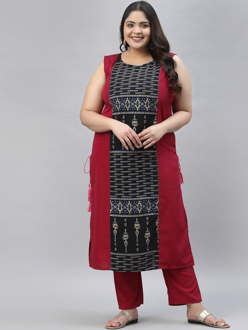 Sztori Plus Size Tribal Printed Regular Straight Kurta With Trousers