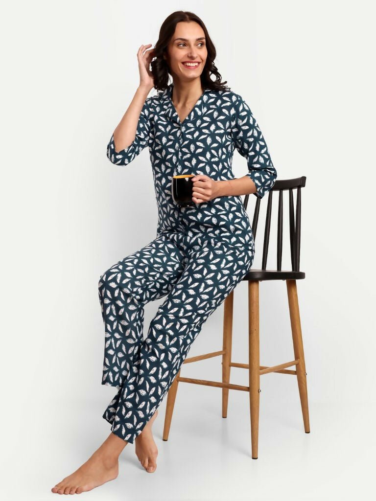 Alvano Beautiful Floral Print Co-ord set for Women's and Girls Rayon(Blue)