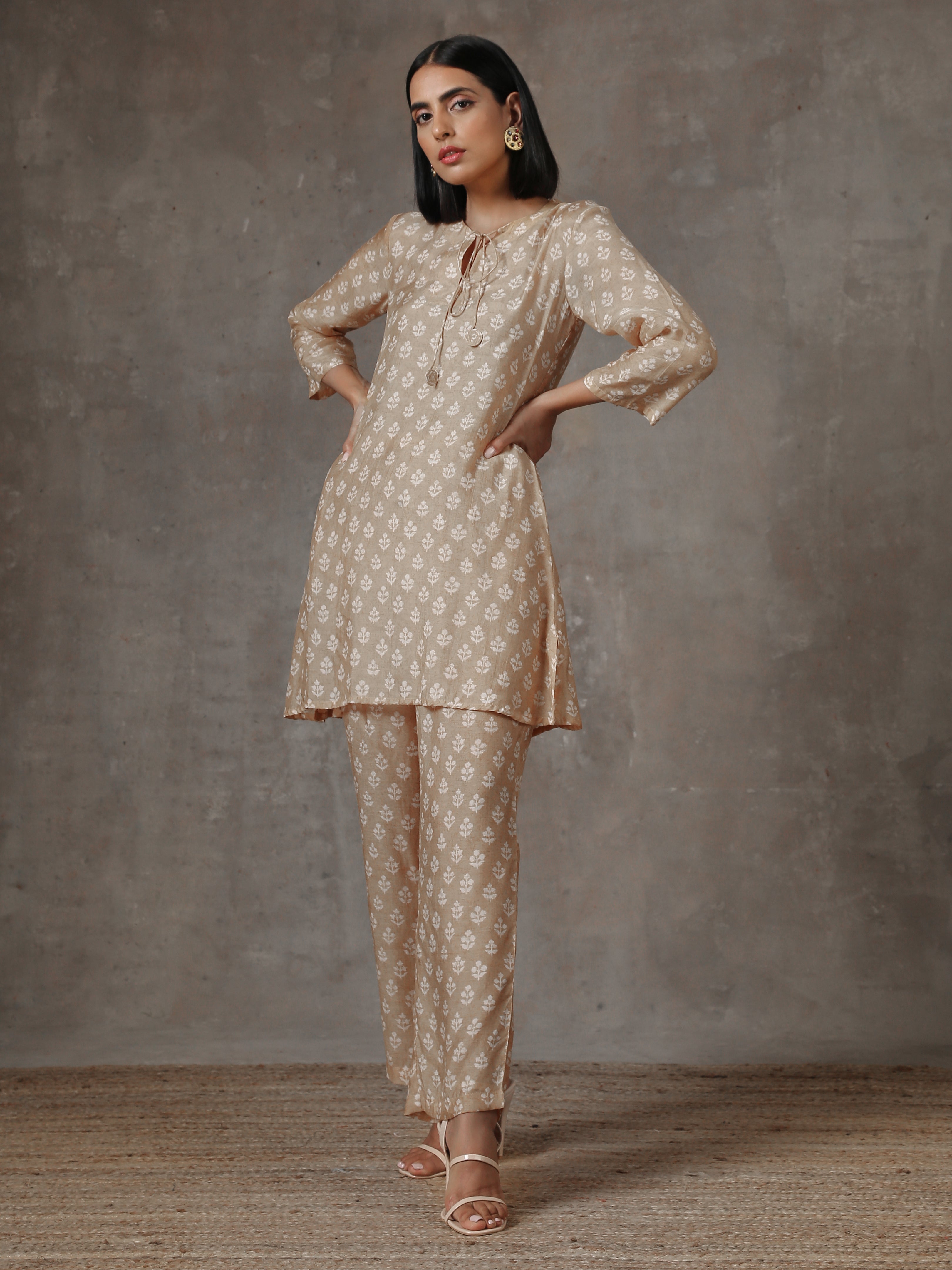trueBrowns Beige White Printed Silk Co-Ord Set