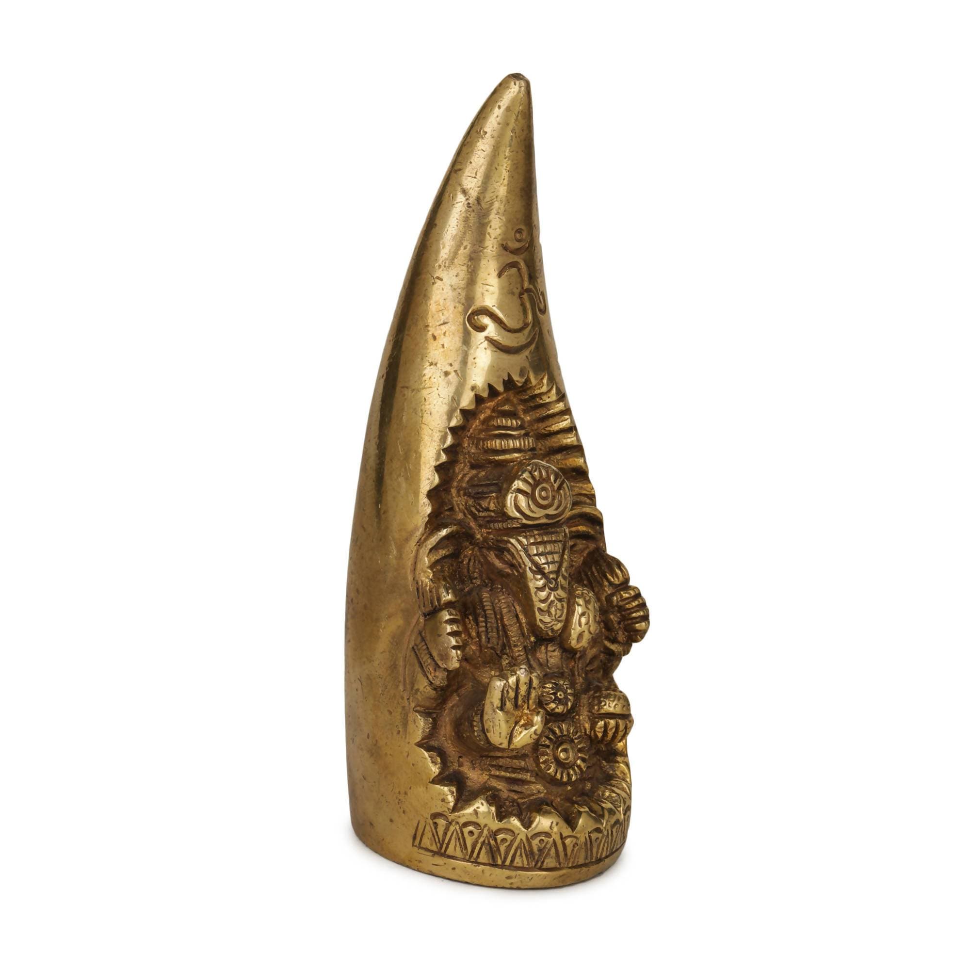 Devlok Ekdantya Ganesha Idol