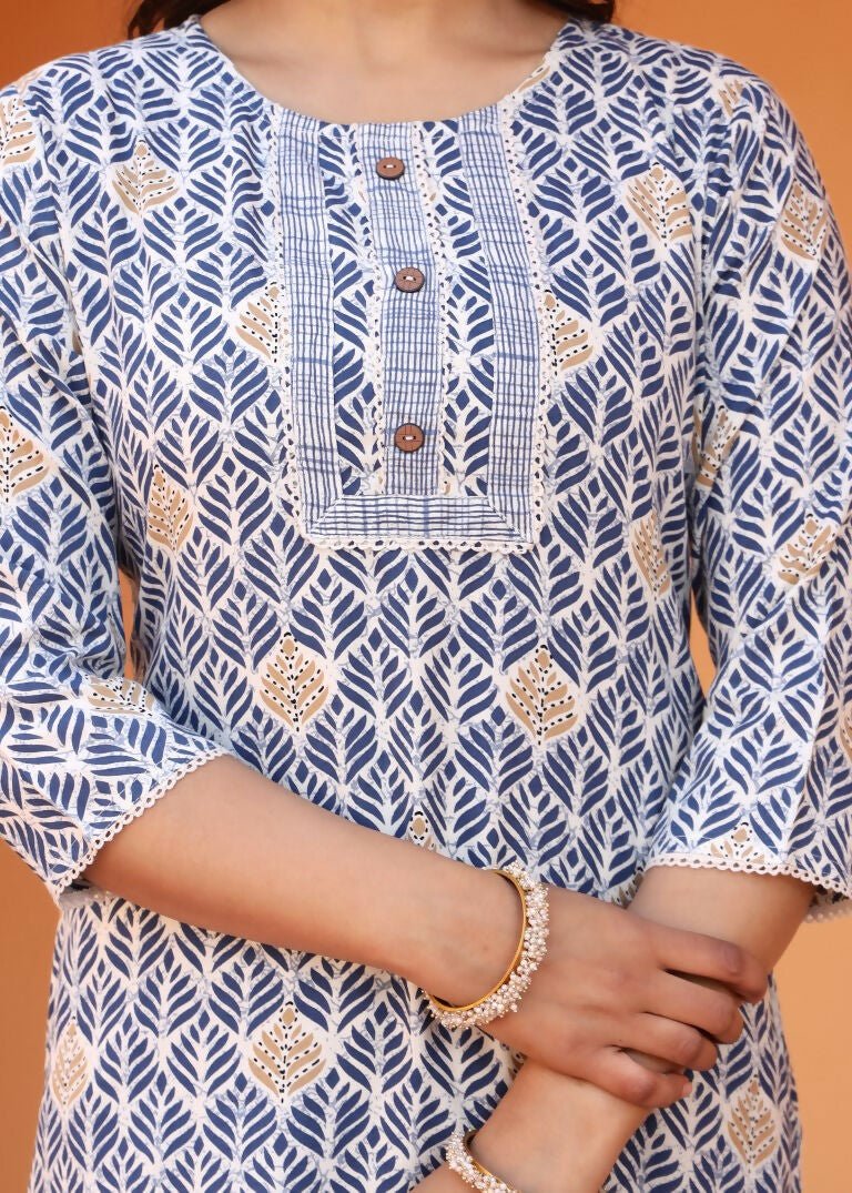 Alvano Alvano Women's 3Pcs Straight Kurti Set Printed Rayon