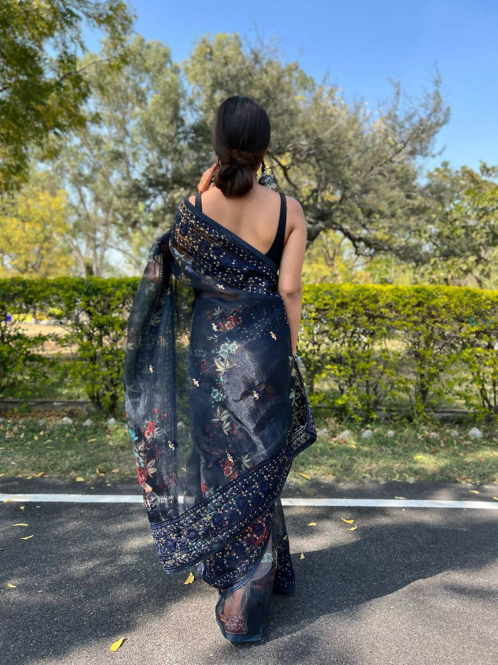 Vamsee Navy Blue Organza Saree