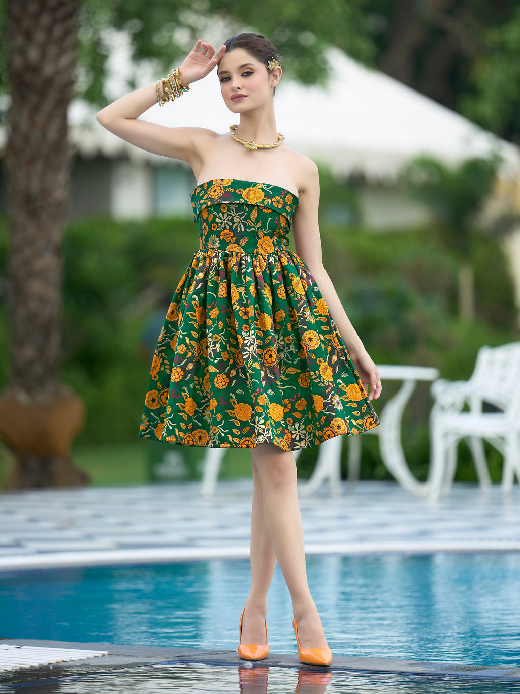 Monjolika Fashion Green Floral Weaving Zari Jacquard Strapless Mini Dress