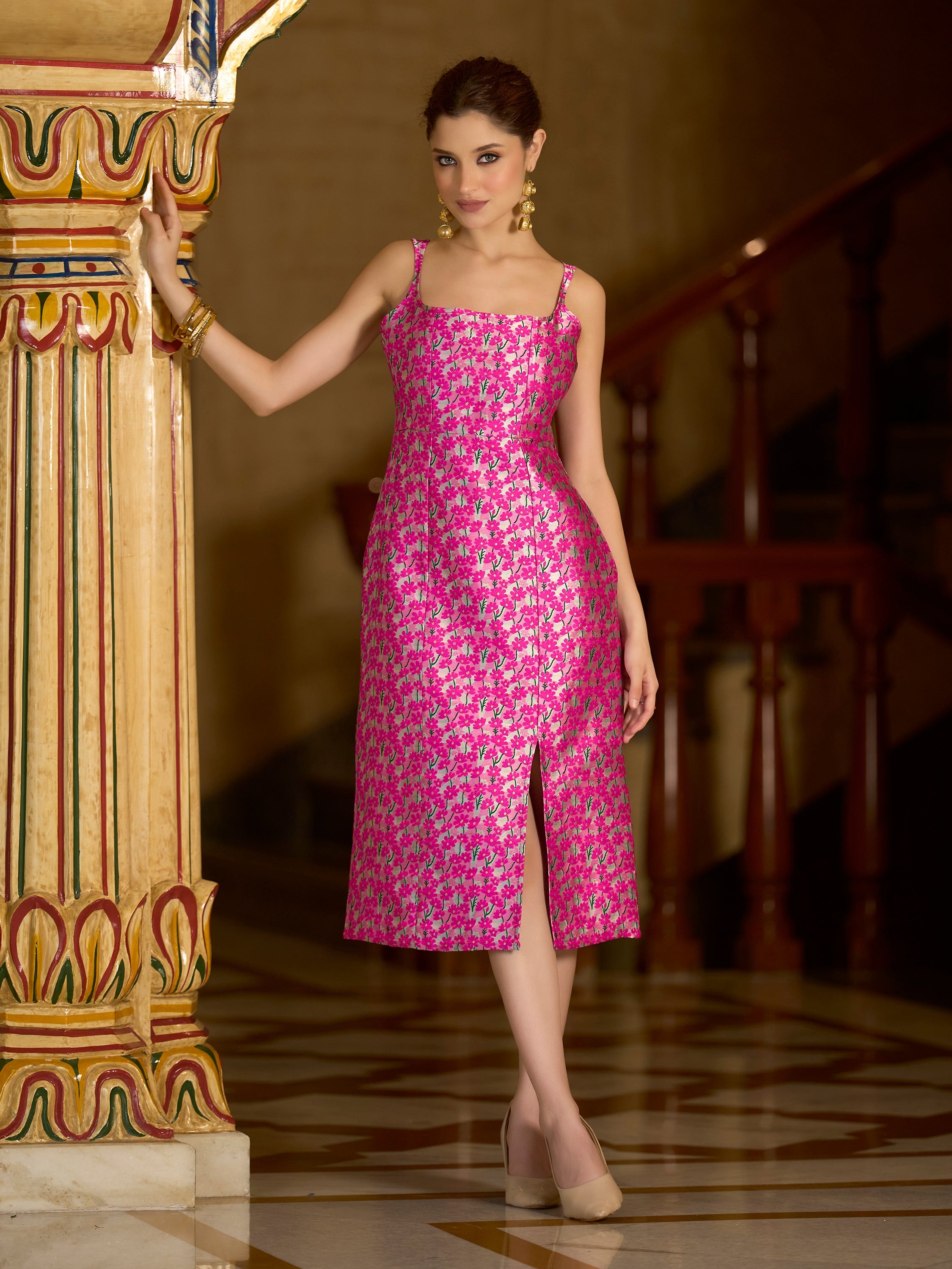 Monjolika Fashion Pink Floral Weaving Zari Jacquard Bodycon Midi Dress With Slit Cut