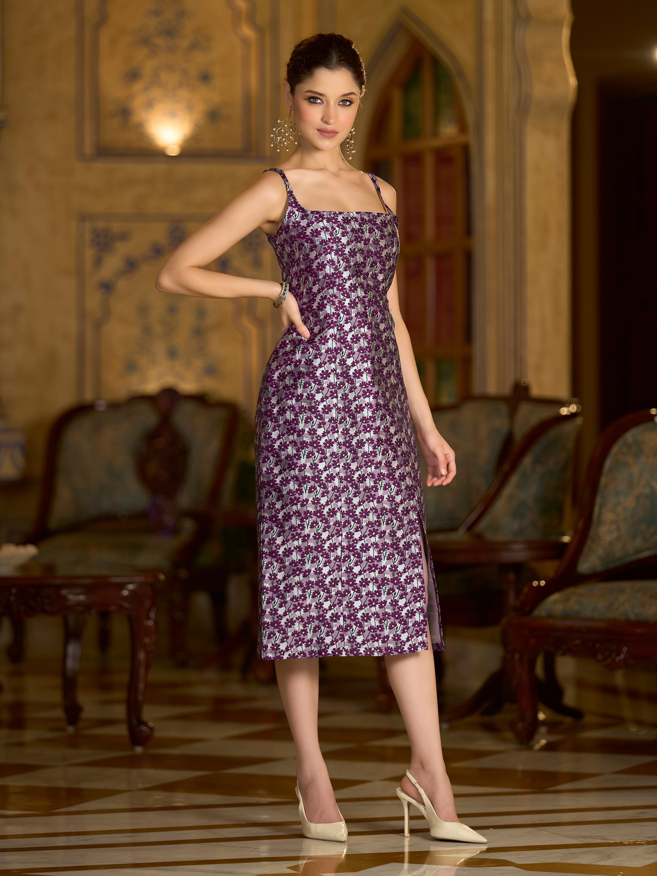 Monjolika Fashion Wine Floral Weaving Zari Jacquard Bodycon Midi Dress With Slit Cut