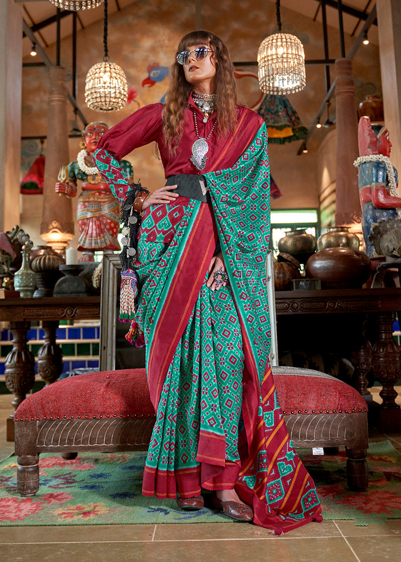 Monjolika Fashion Turquoise and Maroon Silk Blend Ikat Print Work Contemporary Saree