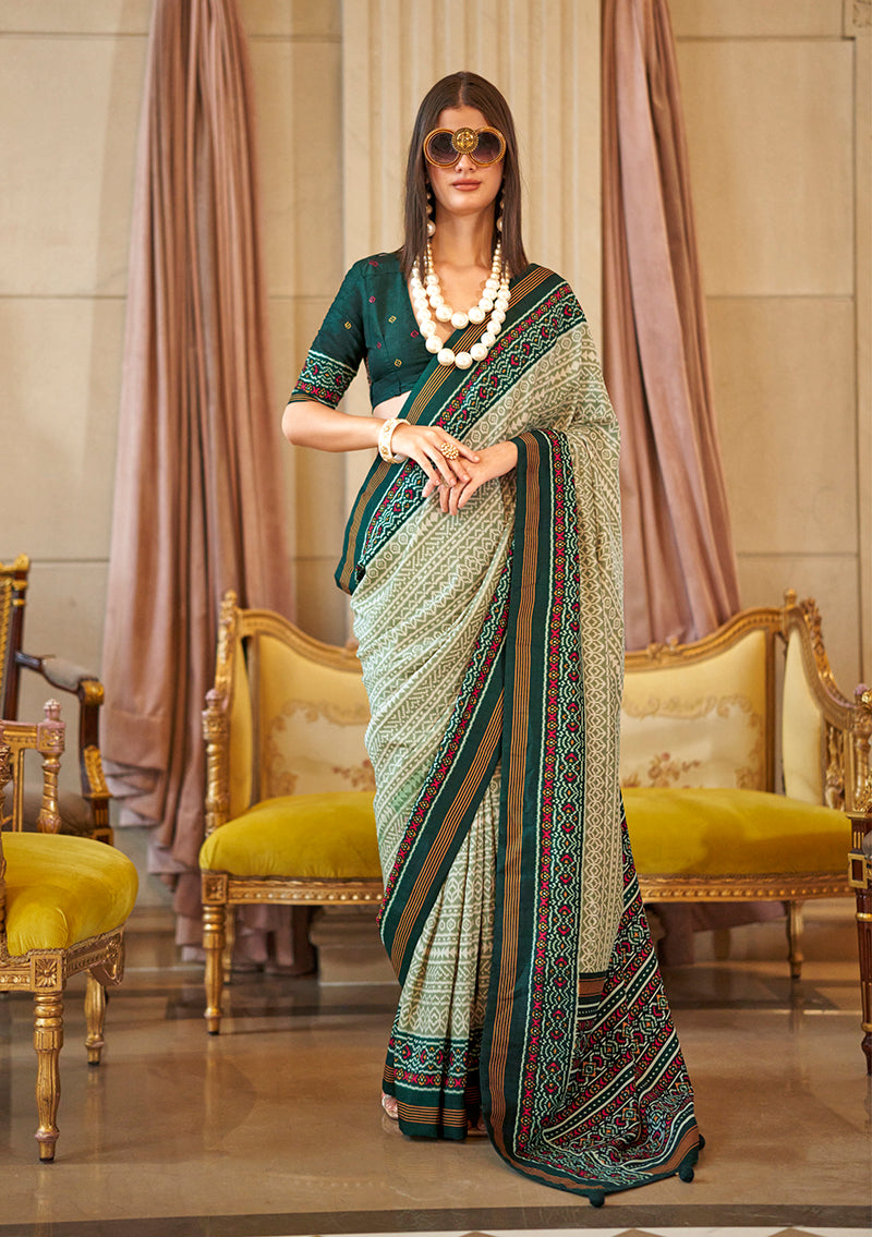 Monjolika Fashion Green Printed Silk Blend Party Contemporary Saree