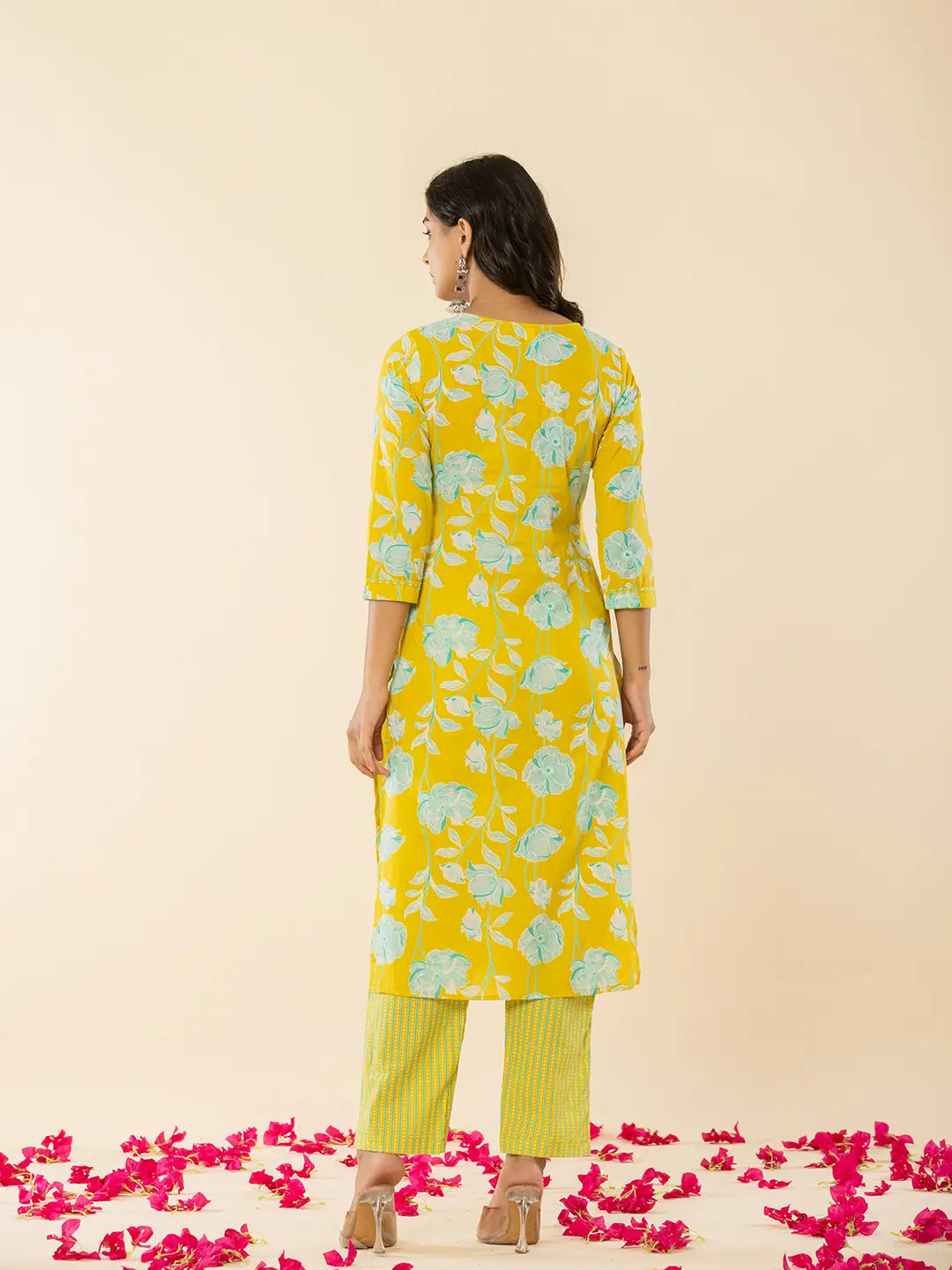 Yufta Yellow Cotton Sequins_Work Straight Kurta Dupatta Pant Set
