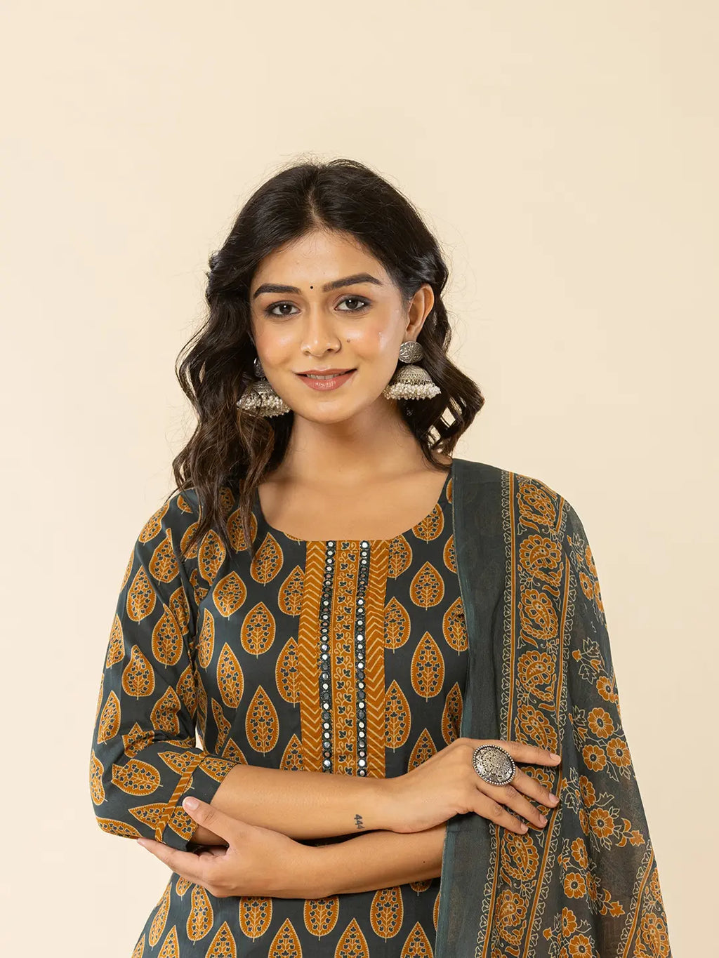 Yufta Military Green Cotton Straight Kurta Dupatta Pant Set