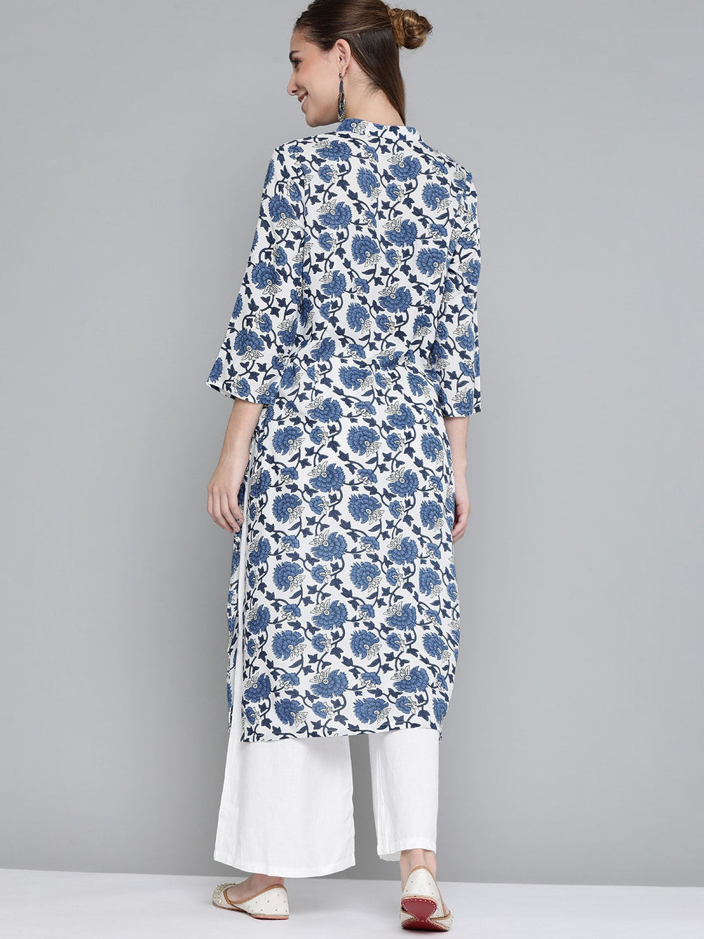 HERE&NOW Women White & Navy Blue Ethnic Motifs Printed Kurta