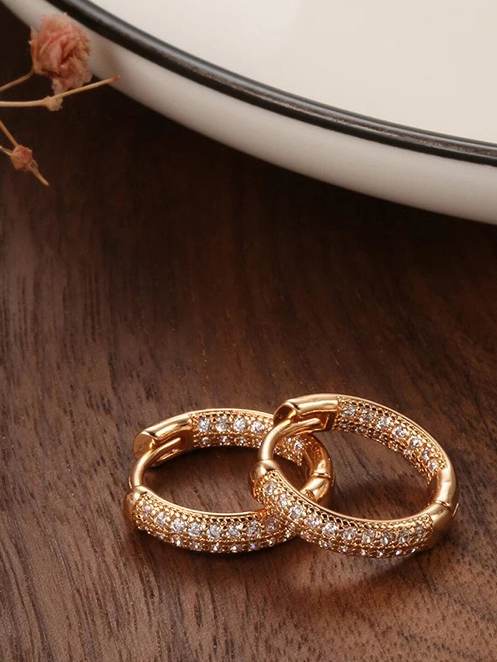 Shining Diva Rose Gold Contemporary Hoop Earrings