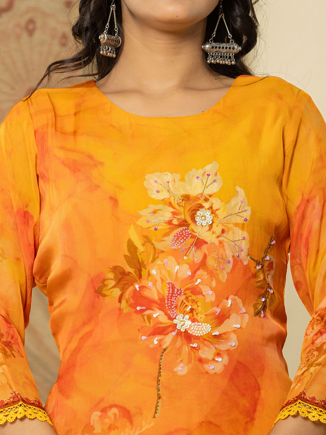 Yufta Pure Oragnza Kurta Set With Pant And Organza Dupatta Comes With Cotton Lining And Intricate Handwork
