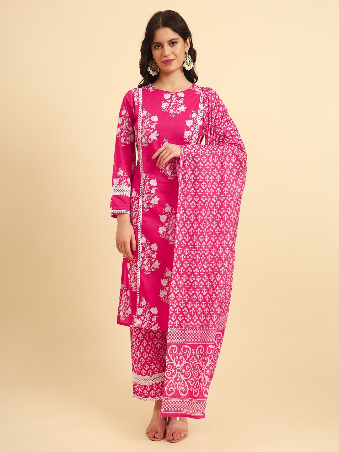 Yufta Pink Pure Cotton Floral printed Kurta With Trousers Dupatta Set