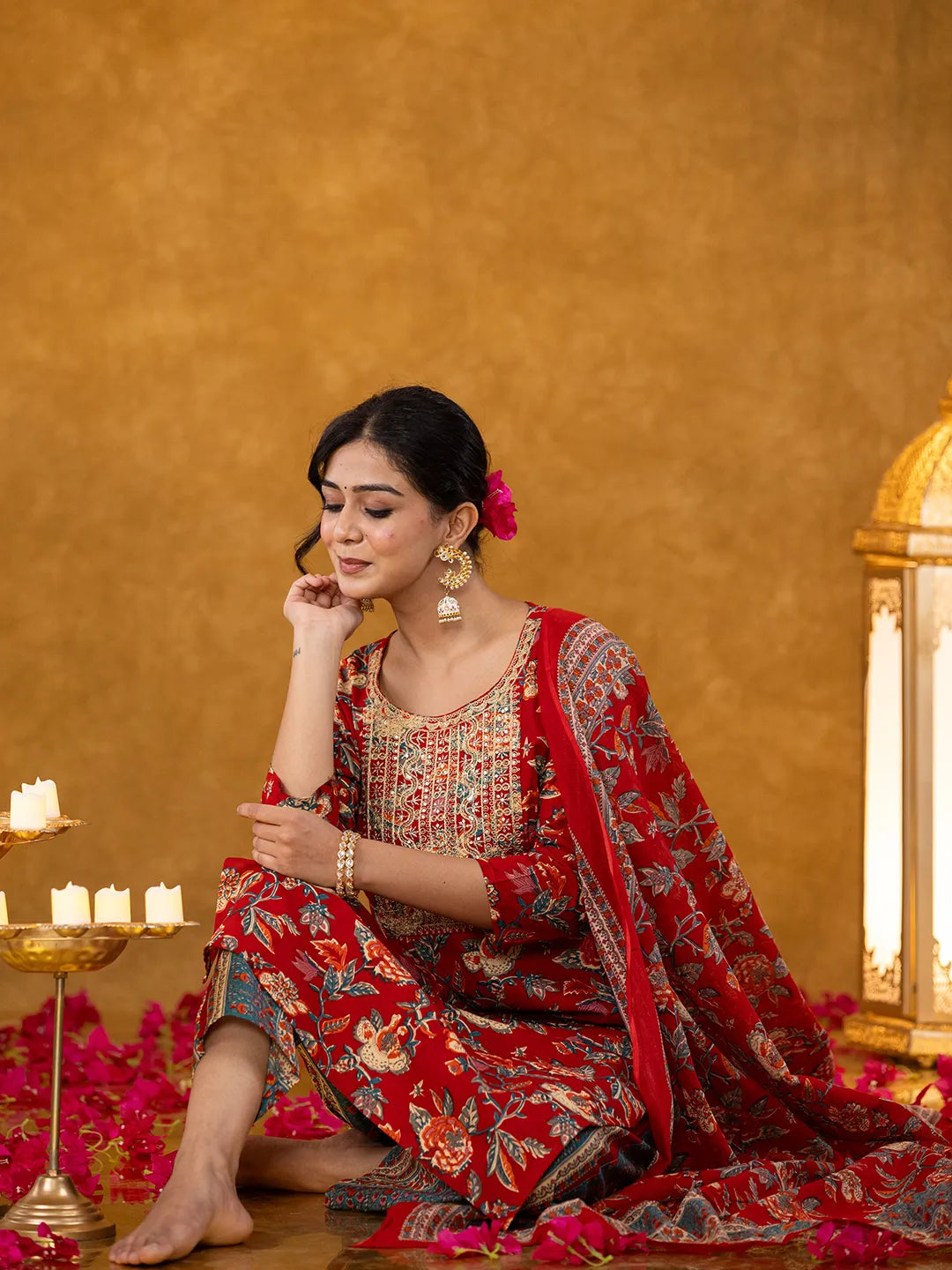 Yufta Red Floral Thread Work Pure Cotton Kurta Trousers With Dupatta Set