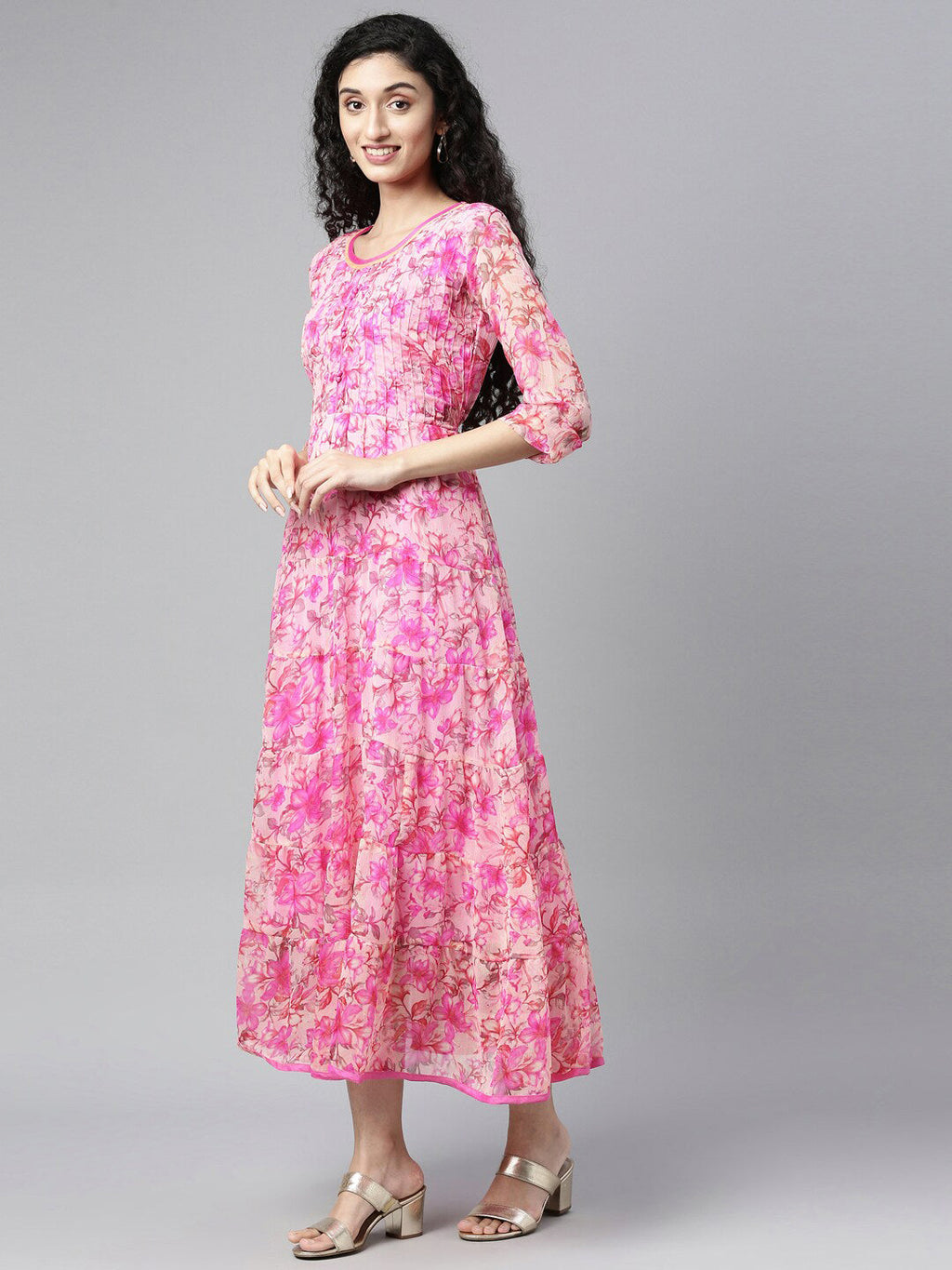 Souchii Beautiful Pink & peaches n cream Floral Layered Chiffon Midi Dress