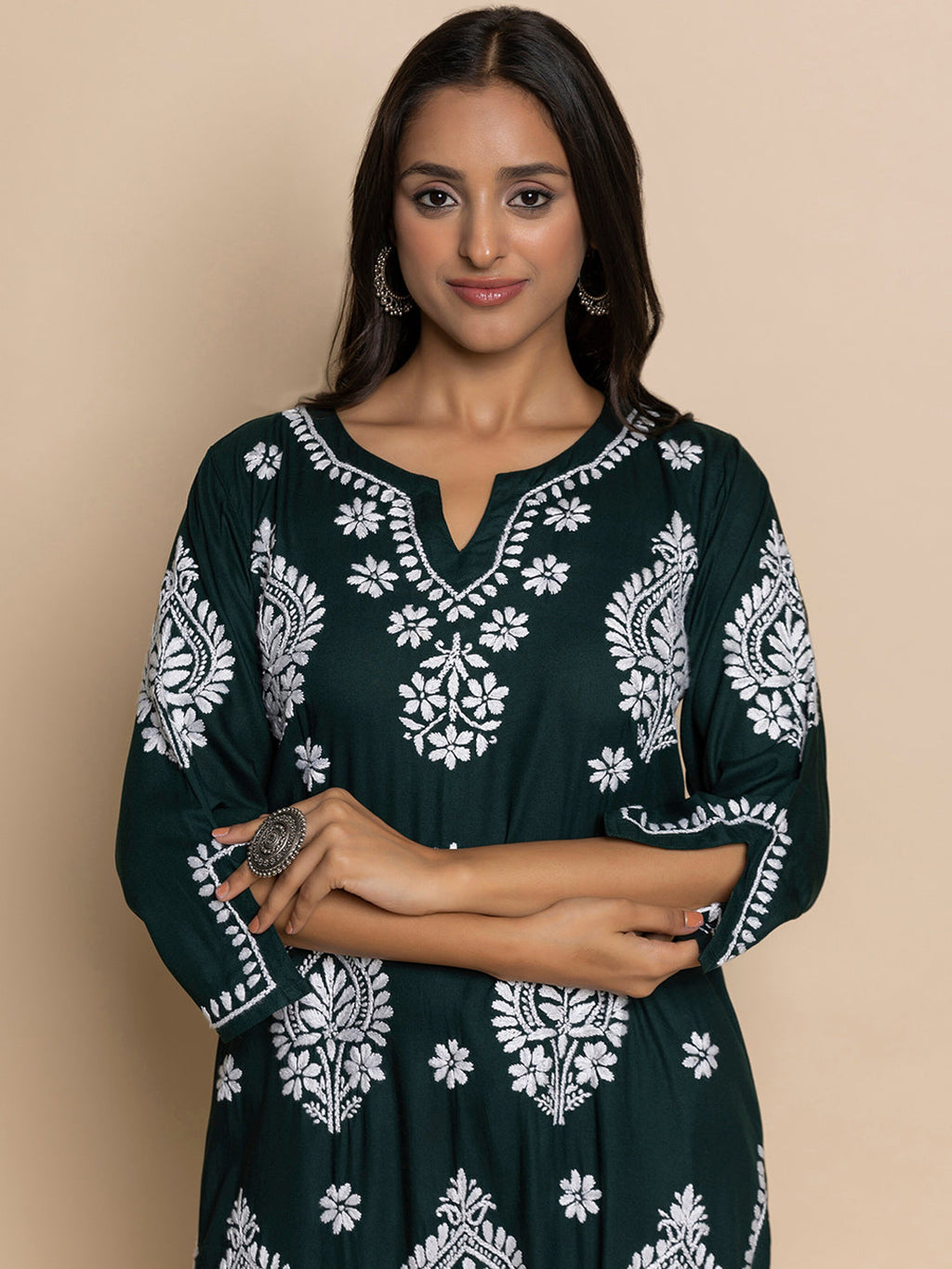 HOUSE OF KARI Chikankari Embroidered Straight Kurta